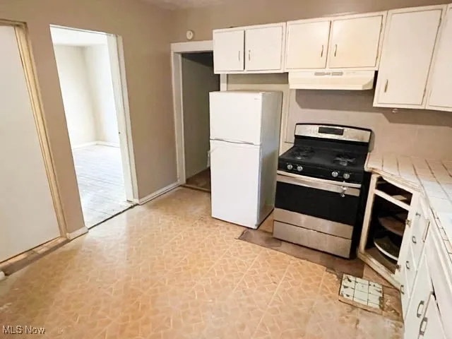 882 Carpenter Street, Akron, Ohio 44310,MLS Now Listing ID