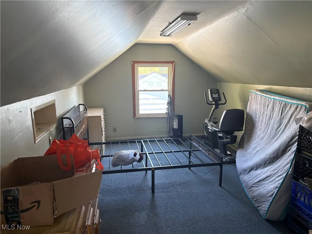 Upper Bedroom