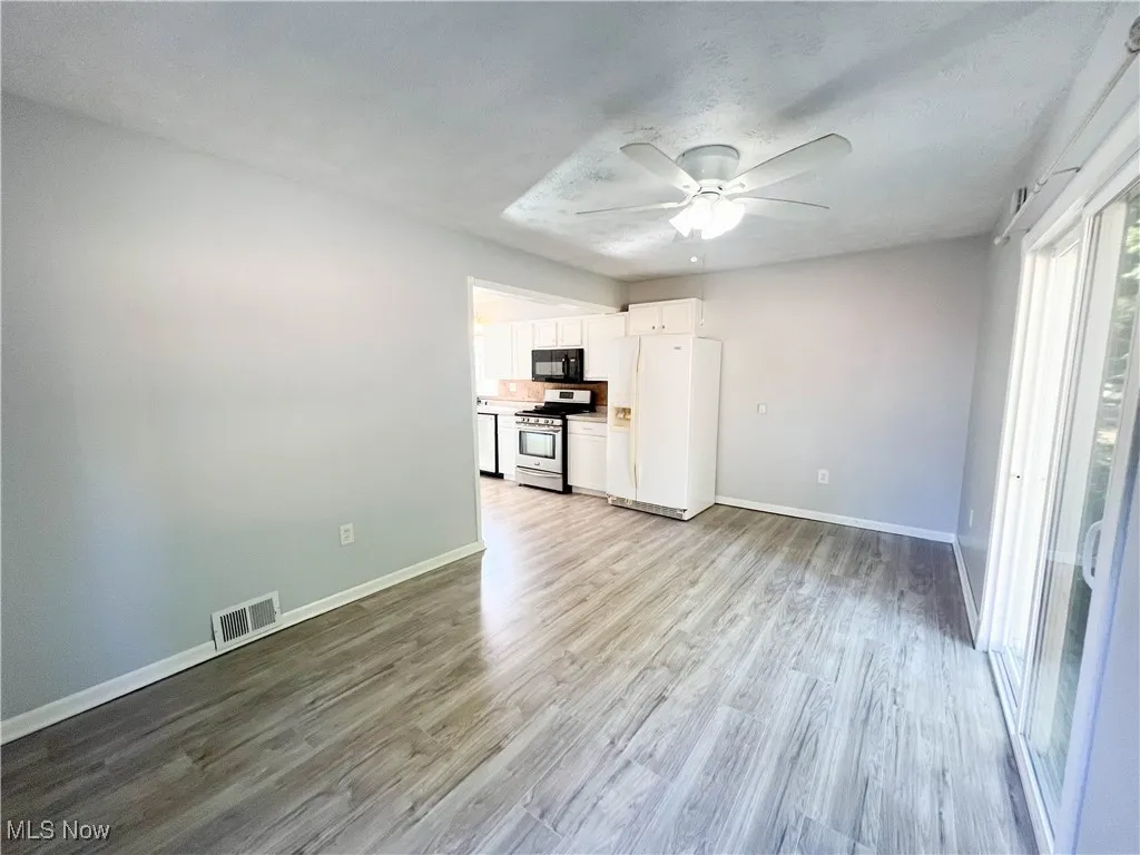 2290 Suncrest Drive, Cuyahoga Falls, Ohio 44221,MLS Now Listing ID