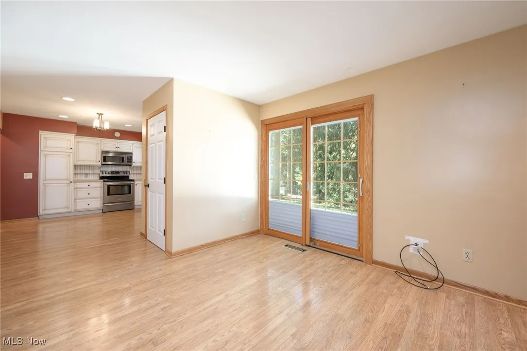 3058 N Oak Hill Road, Silver Lake, Ohio 44224,MLS Now Listing ID
