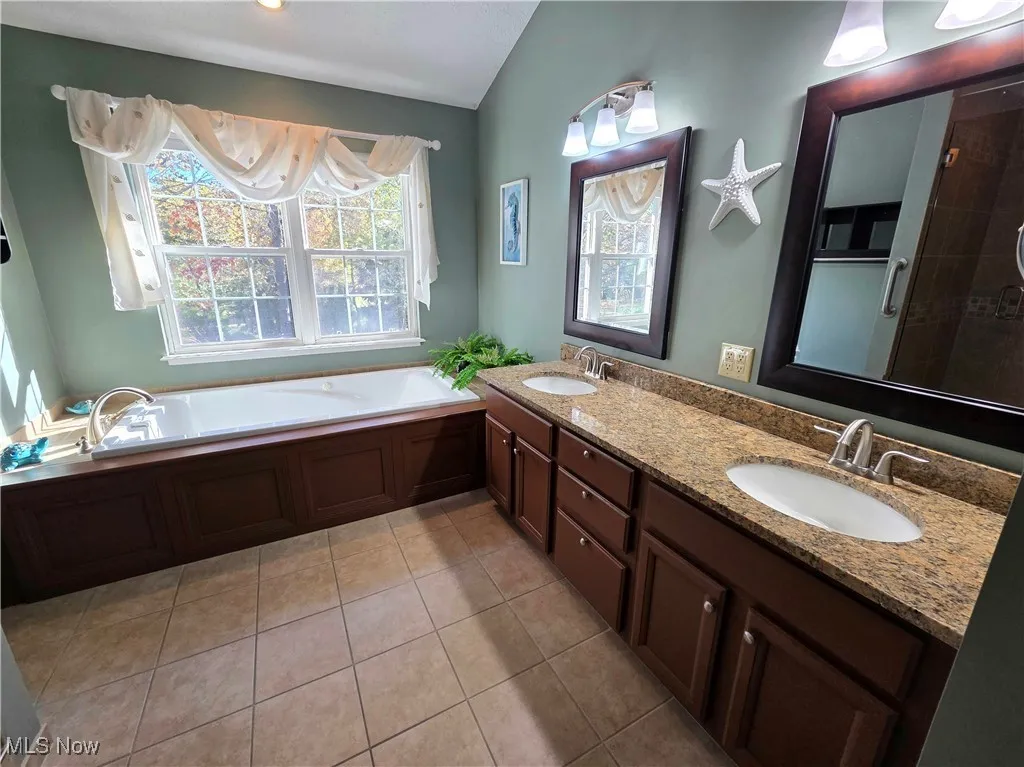 279 Briargate Court, Avon Lake, Ohio 44012,MLS Now Listing ID