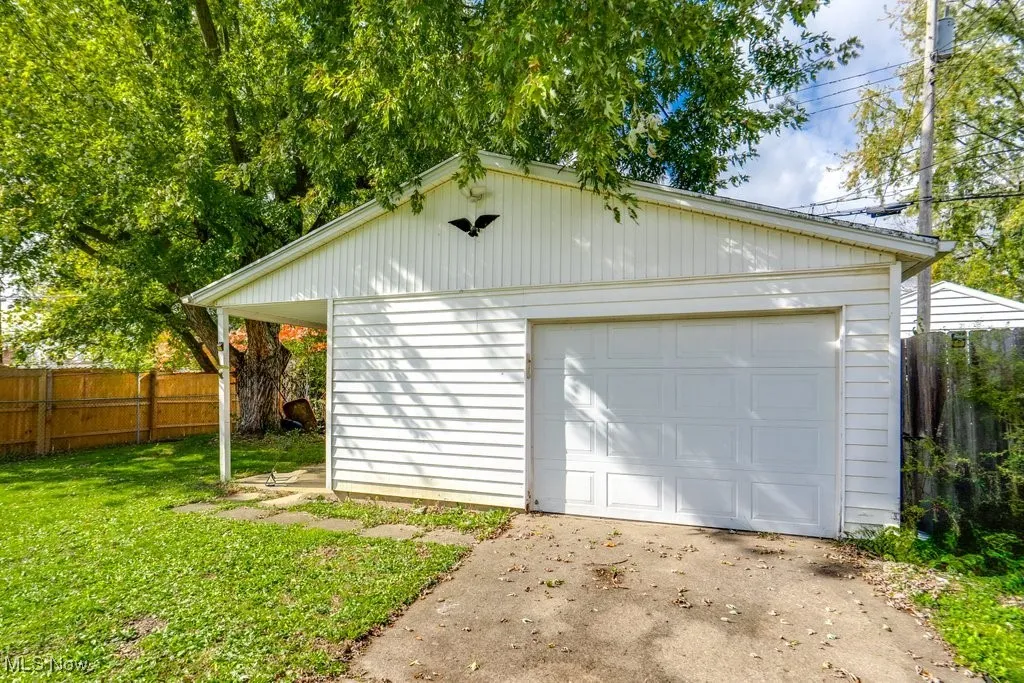 2303 Bollinger Avenue, Canton, Ohio 44705,MLS Now Listing ID