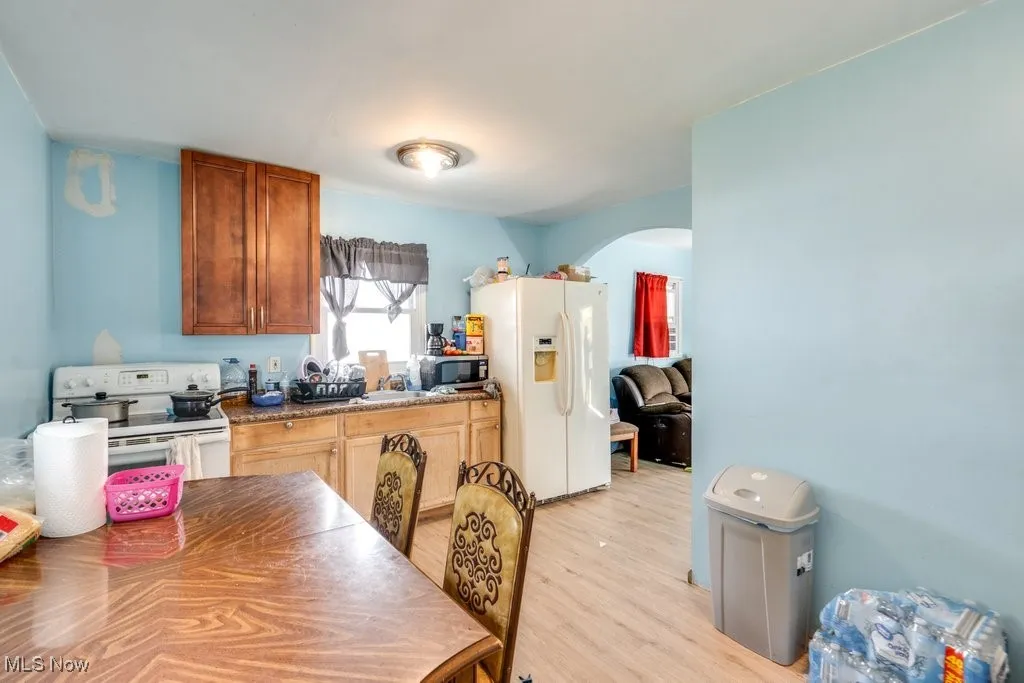 2303 Bollinger Avenue, Canton, Ohio 44705,MLS Now Listing ID