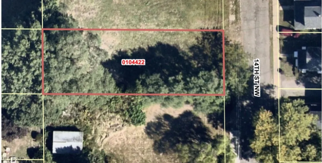 Aerial view of property's location with property parcel outlined