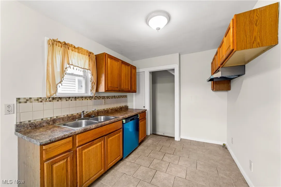 11813 Willard Avenue, Garfield Heights, Ohio 44125,MLS Now Listing ID