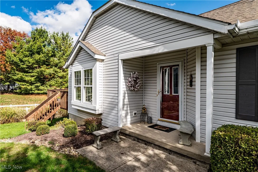 2703 York Drive # 41, Stow, Ohio 44224,MLS Now Listing ID
