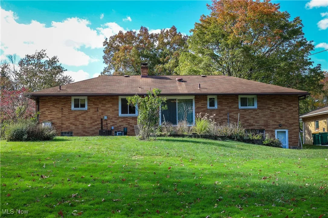 5833 Kuenzer Drive, Seven Hills, Ohio 44131,MLS Now Listing ID