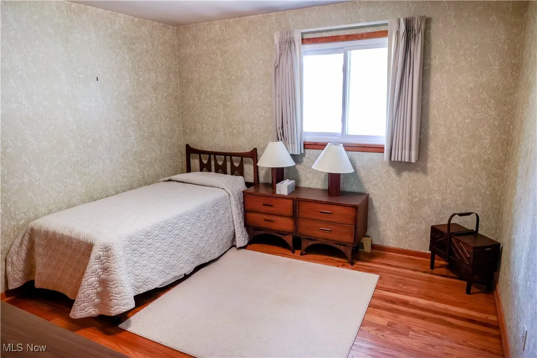 5833 Kuenzer Drive, Seven Hills, Ohio 44131,MLS Now Listing ID