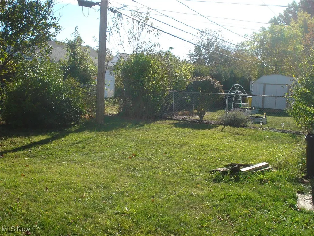 2253 E 290th Street, Wickliffe, Ohio 44092,MLS Now Listing ID