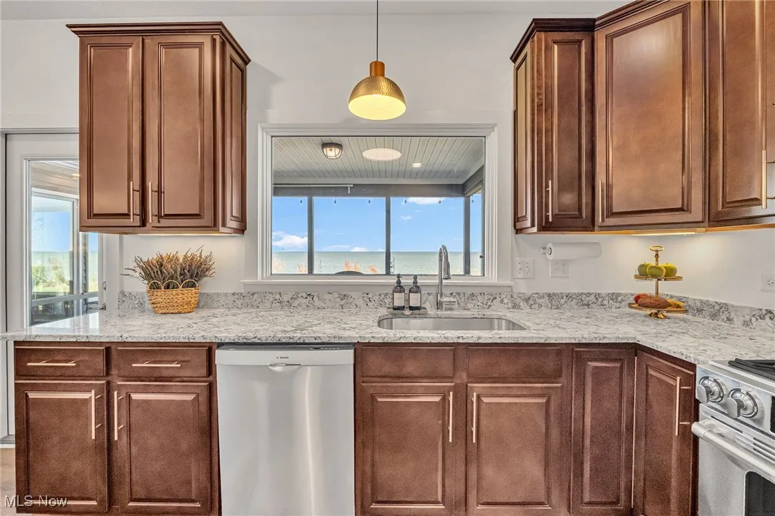 28805 Cresthaven Drive, Willowick, Ohio 44095,MLS Now Listing ID