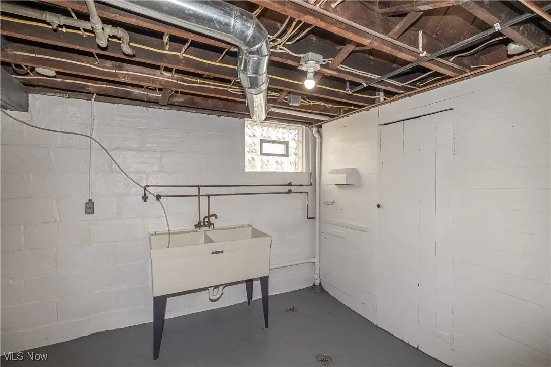 1021 W 4th Street, Lorain, Ohio 44052,MLS Now Listing ID