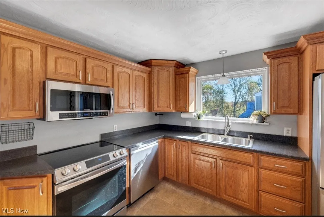 19498 Frischkorn Drive, Wellsville, Ohio 43920,MLS Now Listing ID