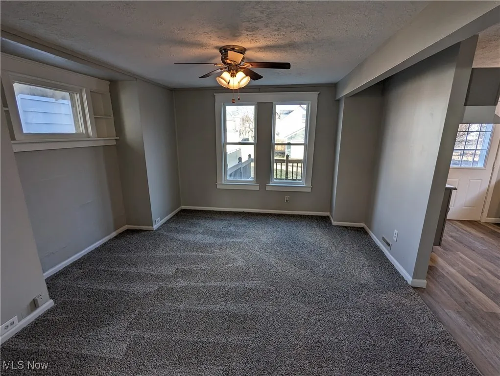 902 W 11th Street, Lorain, Ohio 44052,MLS Now Listing ID