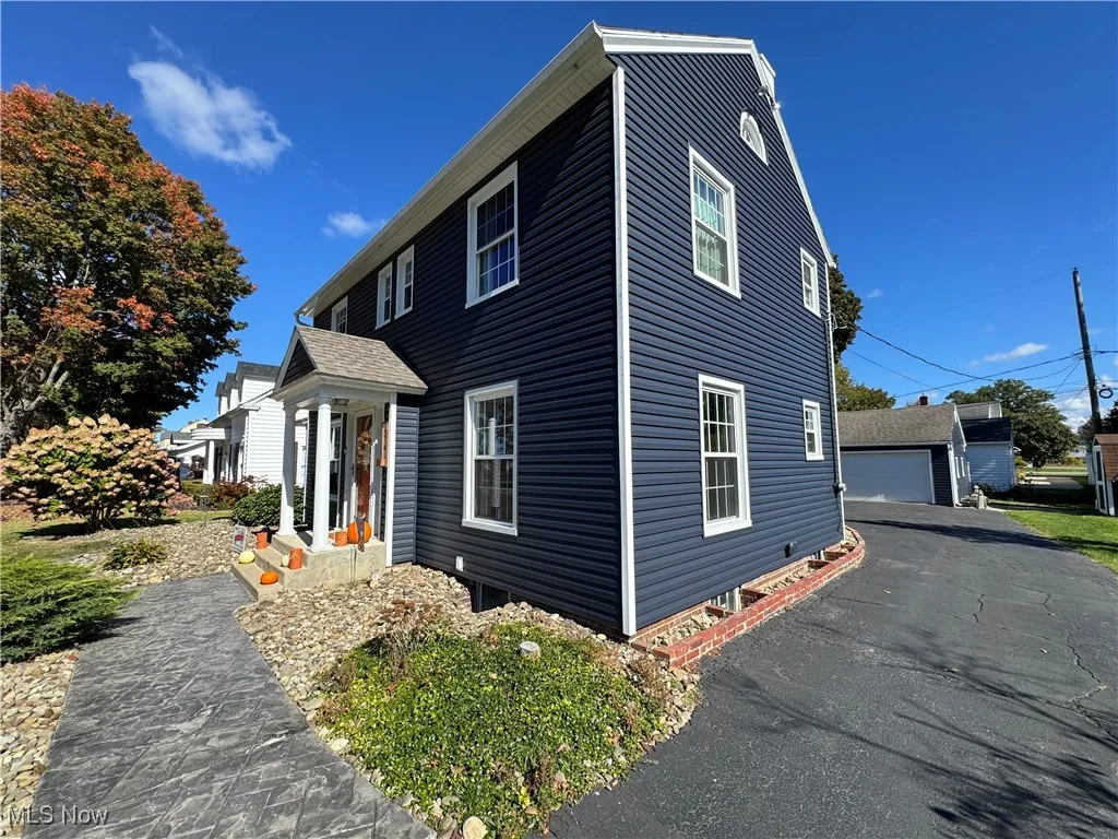 1214 Chestnut Drive, Ashtabula, Ohio 44004,MLS Now Listing ID