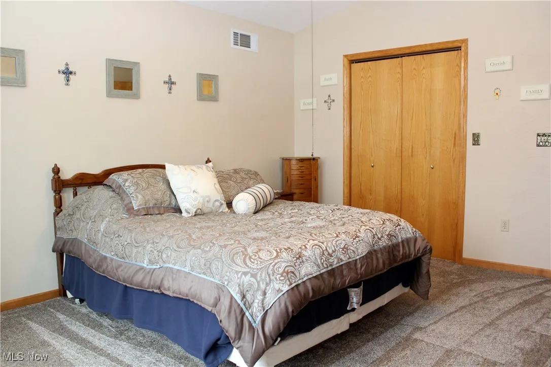 Bedroom with Large Walk In Closet