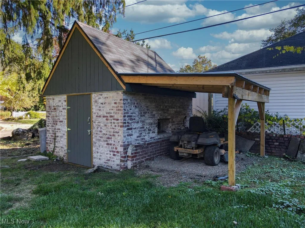 View of outdoor structure