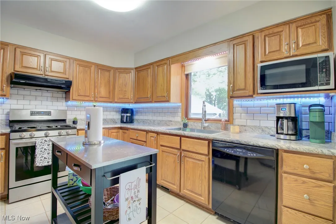 154 Lee Road, Berea, Ohio 44017,MLS Now Listing ID