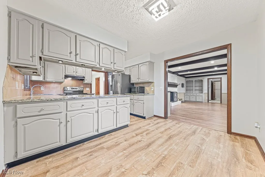 Kitchen and eat-in kitchen area