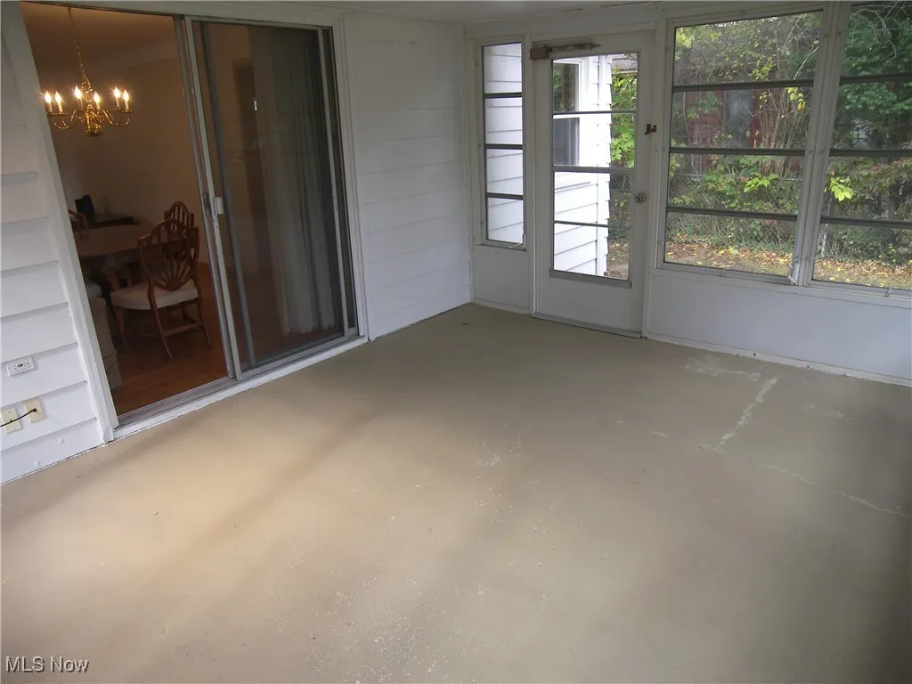 Enclosed Rear Porch