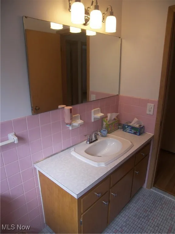 1775 Braeburn Park Drive, Euclid, Ohio 44117,MLS Now Listing ID