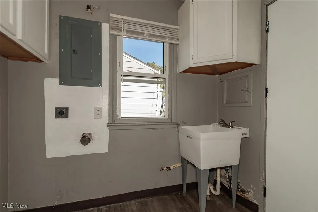 4429 E 158th Street, Cleveland, Ohio 44128,MLS Now Listing ID