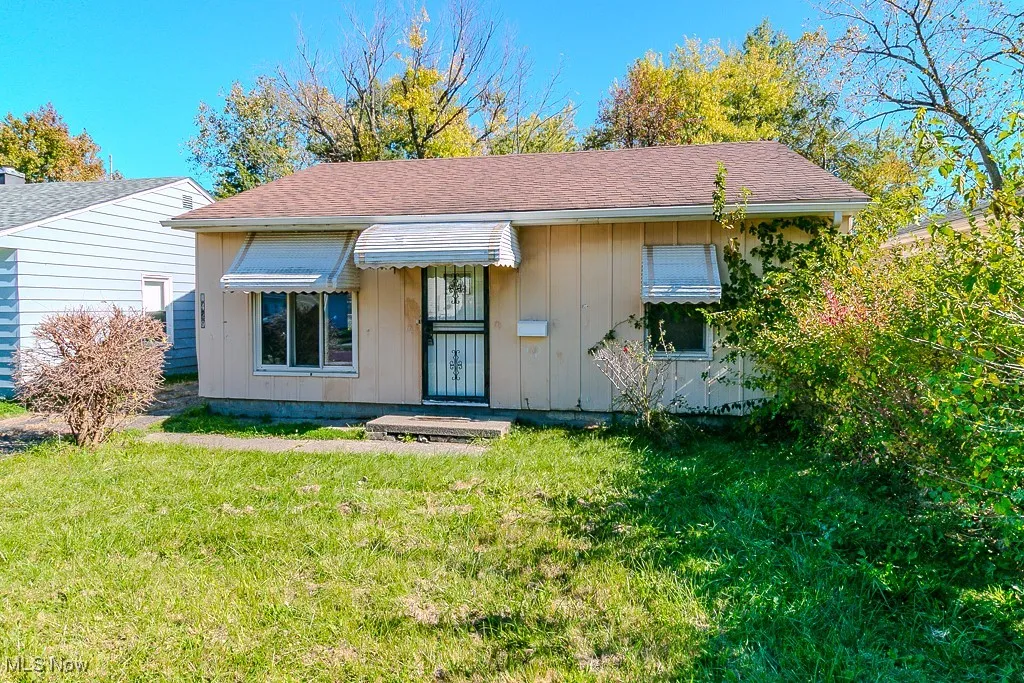 4429 E 158th Street, Cleveland, Ohio 44128,MLS Now Listing ID