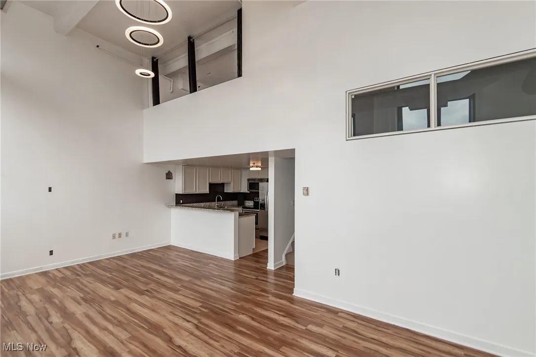 1133 W 9th Street # 701, Cleveland, Ohio 44113,MLS Now Listing ID