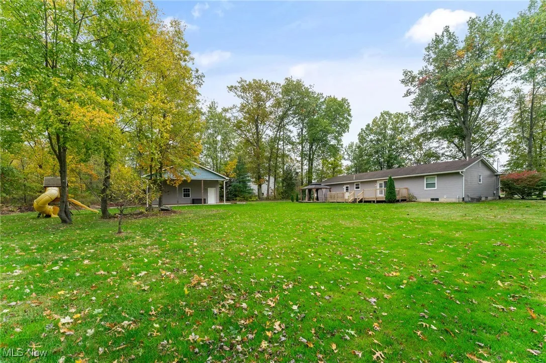 7111 Pine Grove Drive, Hubbard, Ohio 44425,MLS Now Listing ID