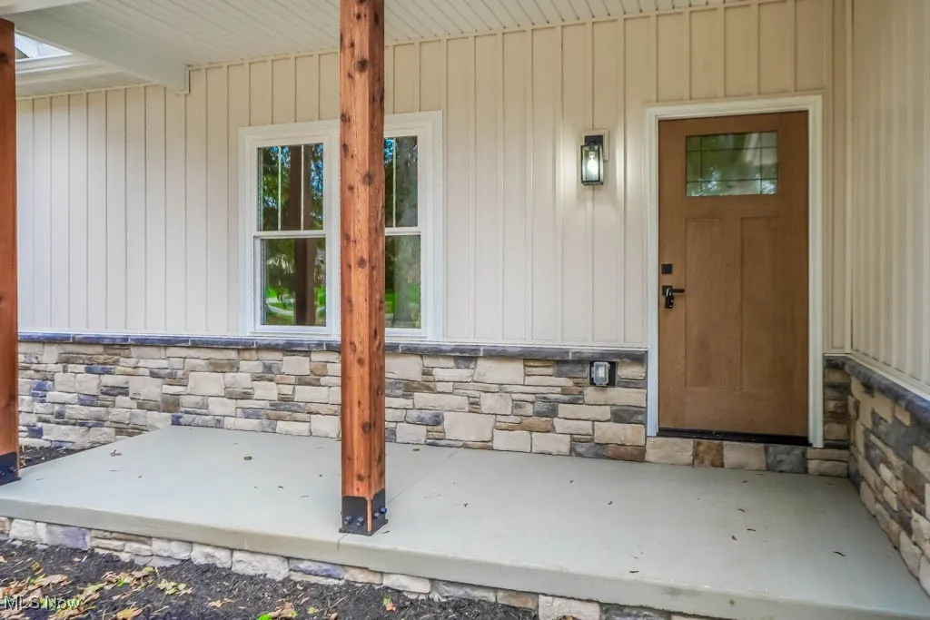 13025 Sunset Circle, Uniontown, Ohio 44685,MLS Now Listing ID