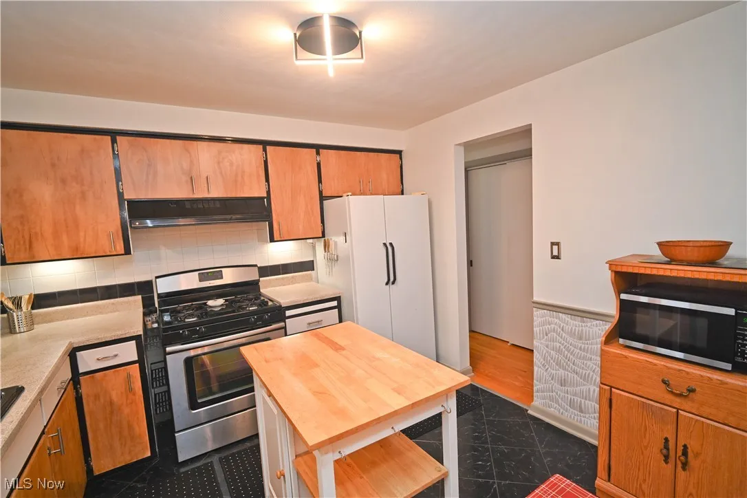 3811 Artmar Drive, Youngstown, Ohio 44515,MLS Now Listing ID