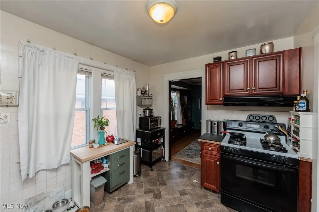 10211 Baltic Road, Cleveland, Ohio 44102,MLS Now Listing ID