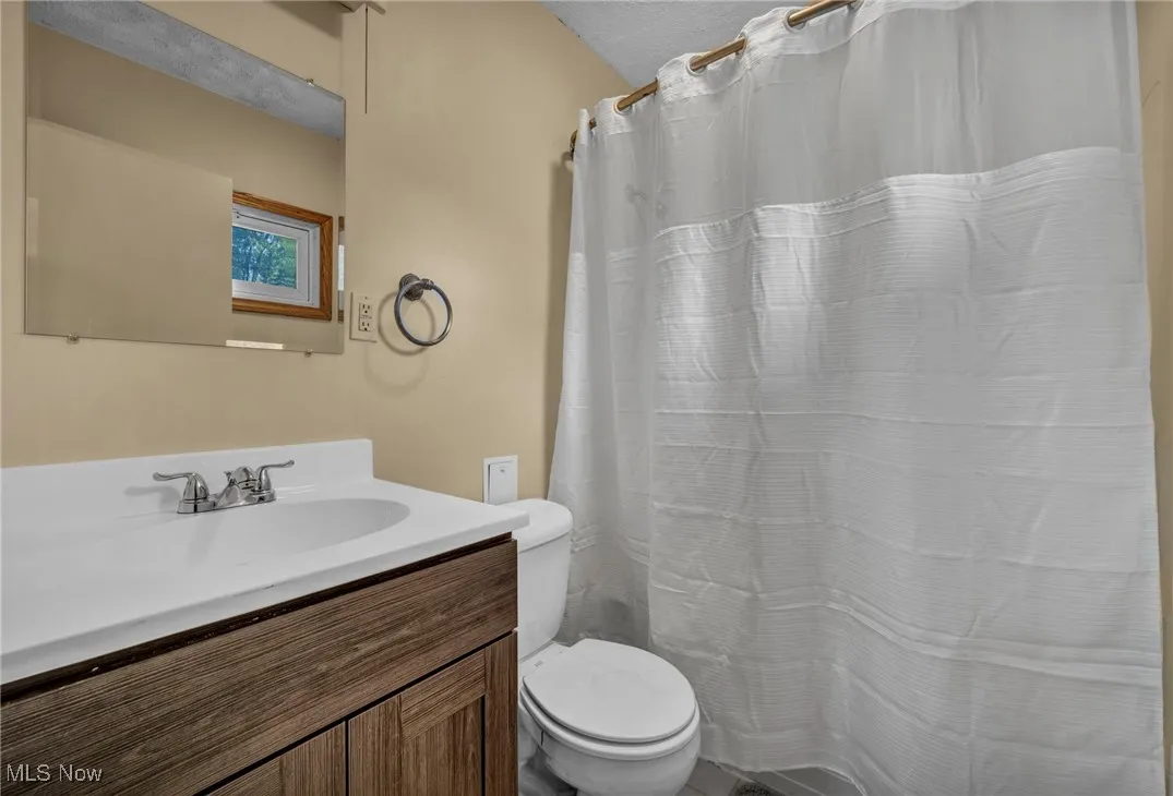 104 Whitehall Drive, Berea, Ohio 44017,MLS Now Listing ID