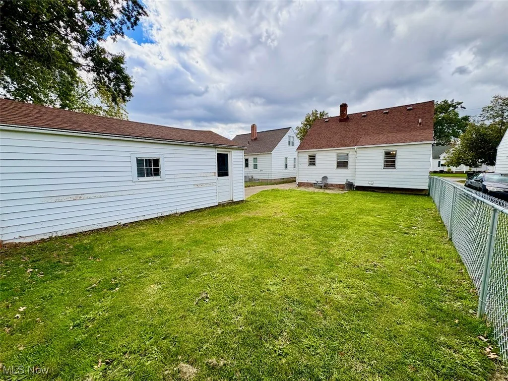1807 E 294th Street, Wickliffe, Ohio 44092,MLS Now Listing ID