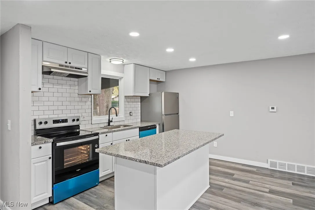 1423 Narragansett Boulevard, Lorain, Ohio 44053,MLS Now Listing ID