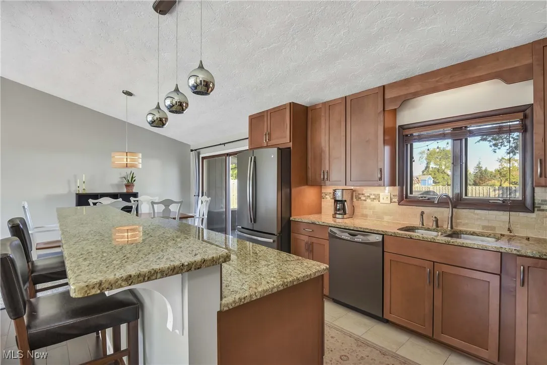 16486 S Red Rock Drive, Strongsville, Ohio 44136,MLS Now Listing ID