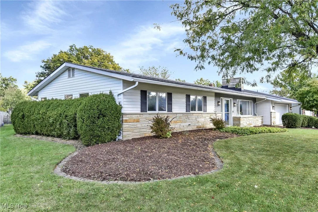 16486 S Red Rock Drive, Strongsville, Ohio 44136,MLS Now Listing ID