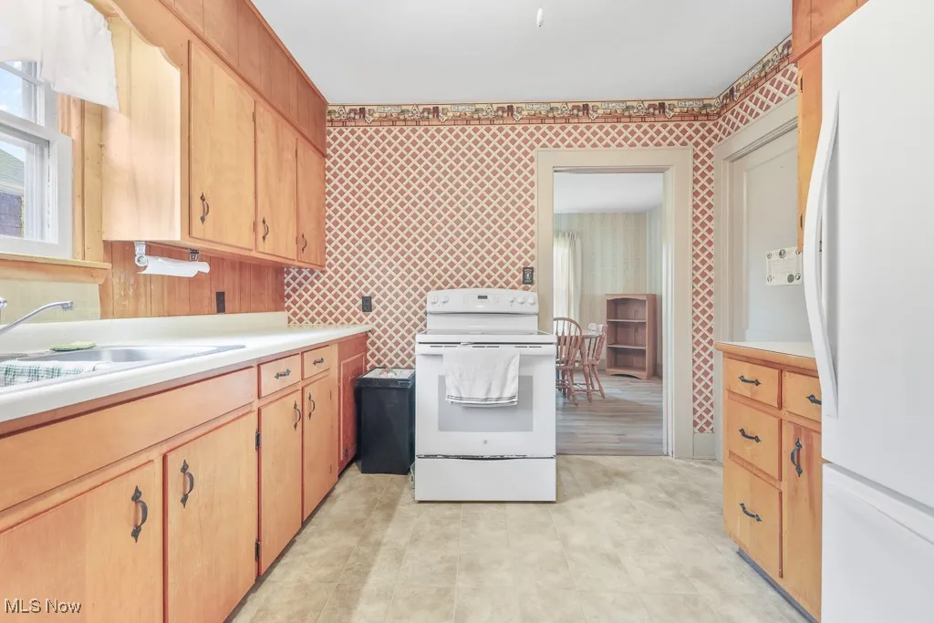 2195 Blenheim Avenue, Alliance, Ohio 44601,MLS Now Listing ID