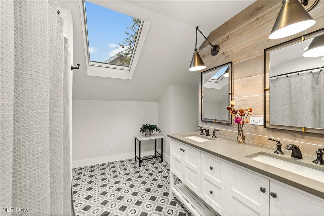 3402 Woodbine Avenue, Cleveland, Ohio 44113,MLS Now Listing ID