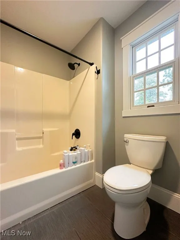 1002 Chestnut Circle, Warren, Ohio 44484,MLS Now Listing ID