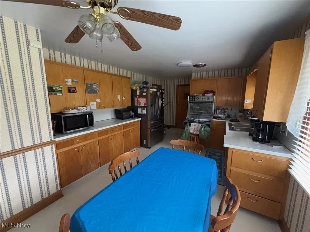 Main Floor Kitchen