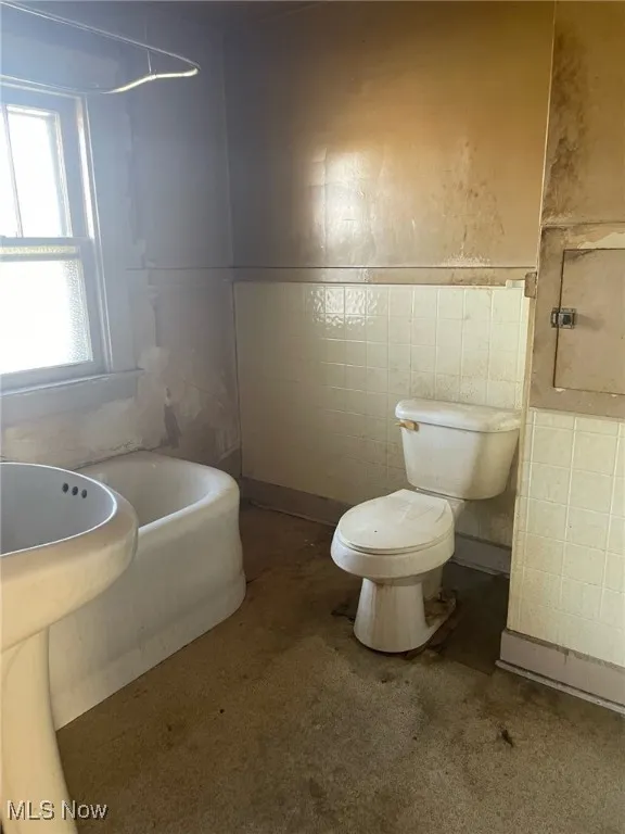 516 Bond Street, Elyria, Ohio 44035,MLS Now Listing ID