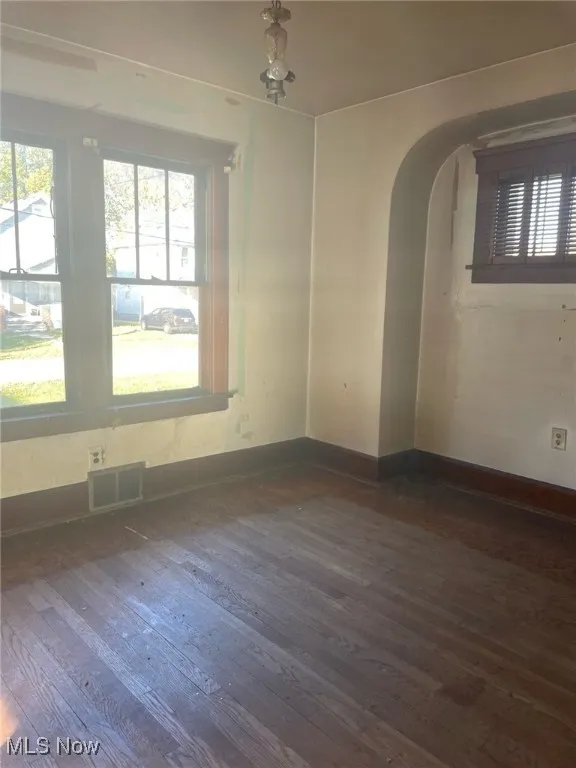 516 Bond Street, Elyria, Ohio 44035,MLS Now Listing ID