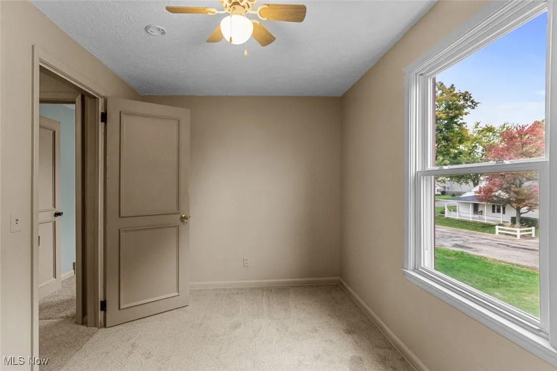 Unfurnished 4th Bedroom