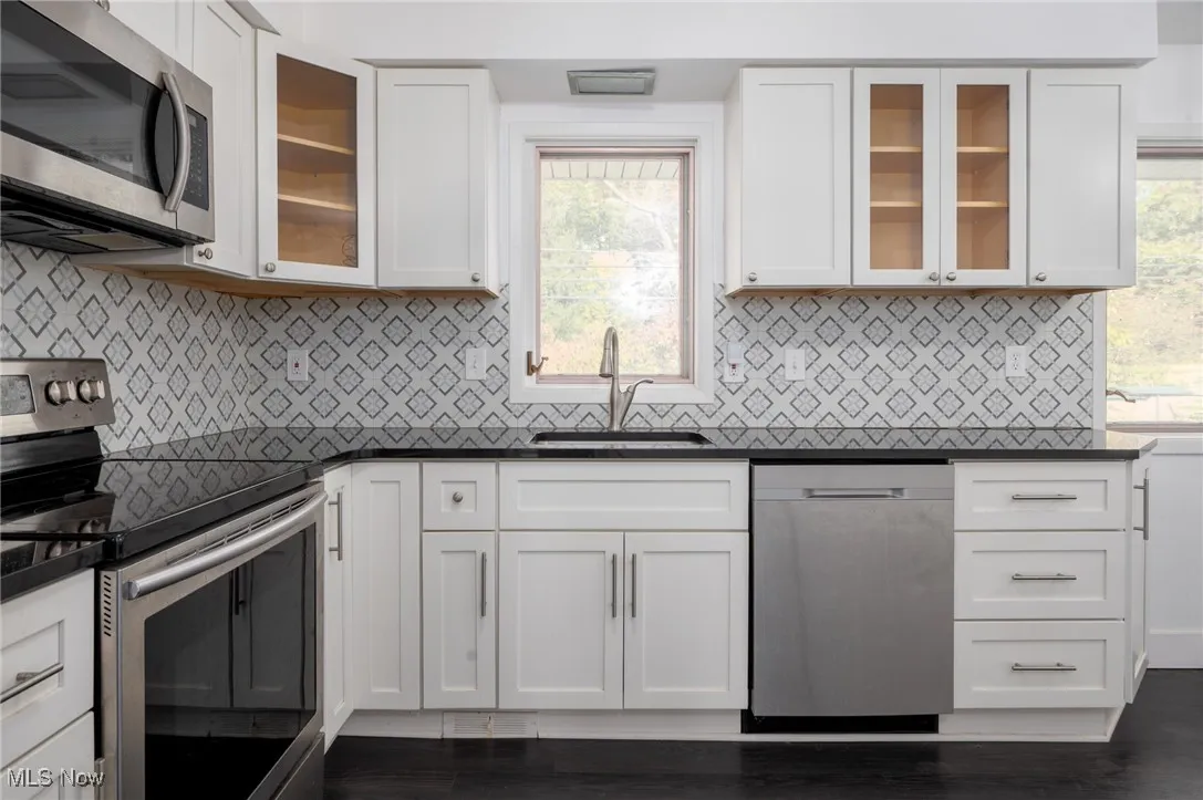 4859 Delevan Drive, Lyndhurst, Ohio 44124,MLS Now Listing ID