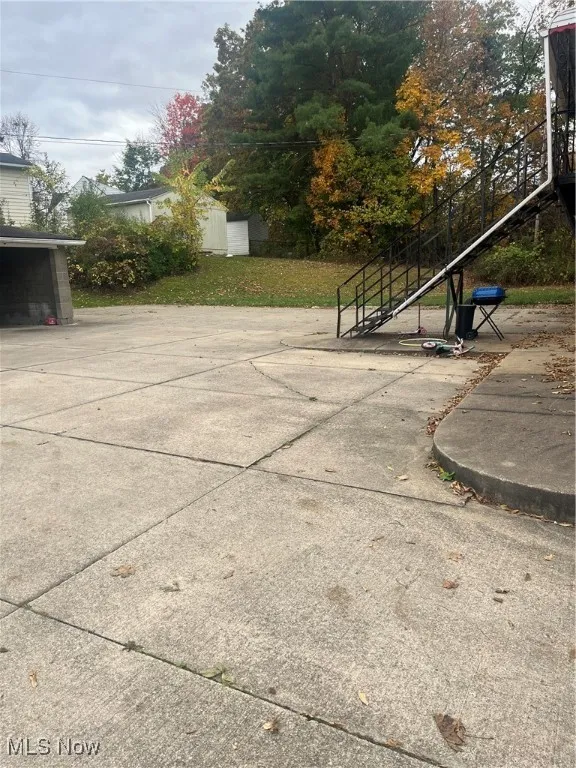 Parking lot