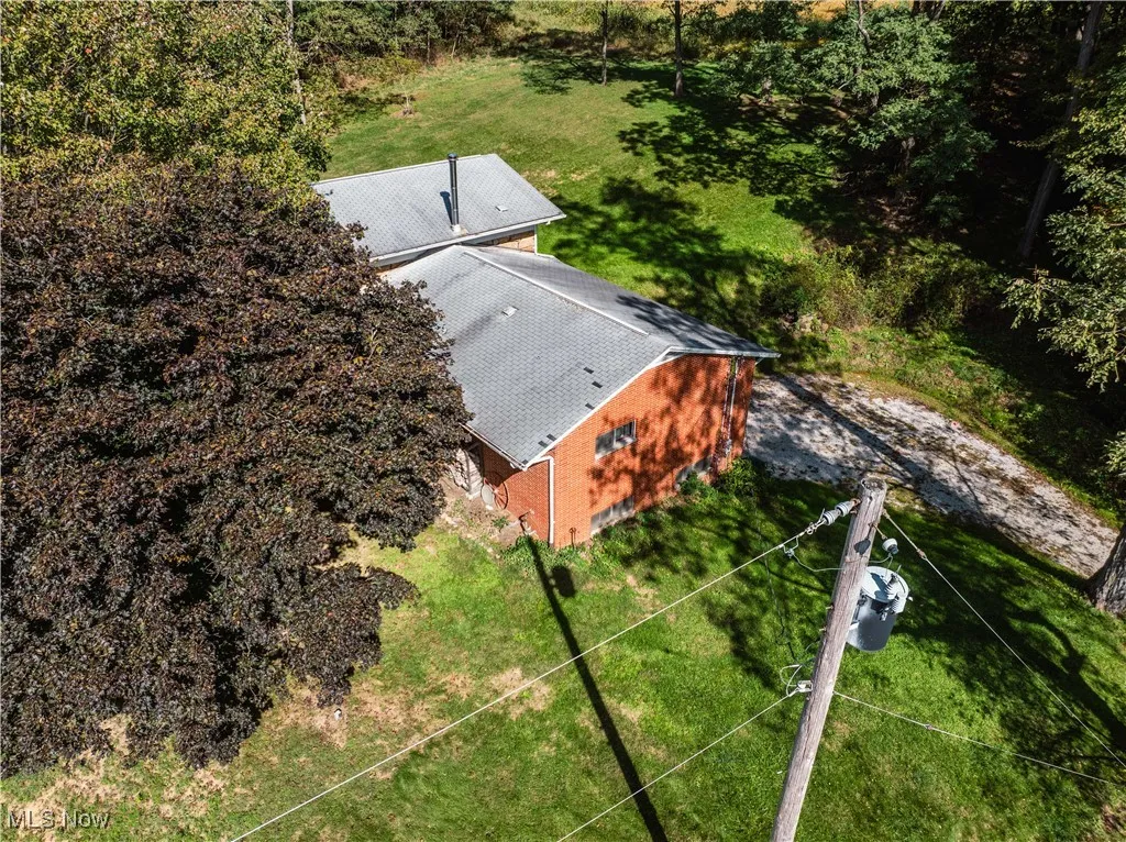 Aerial view of property and surrounding area