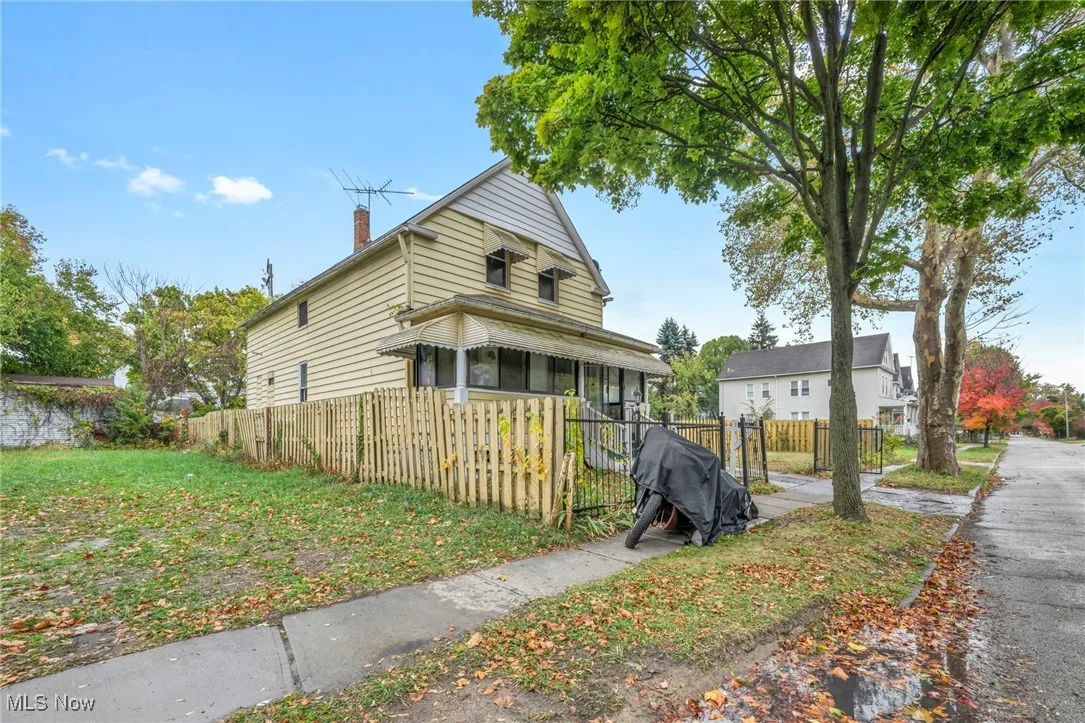 987 E 78th Street, Cleveland, Ohio 44103,MLS Now Listing ID