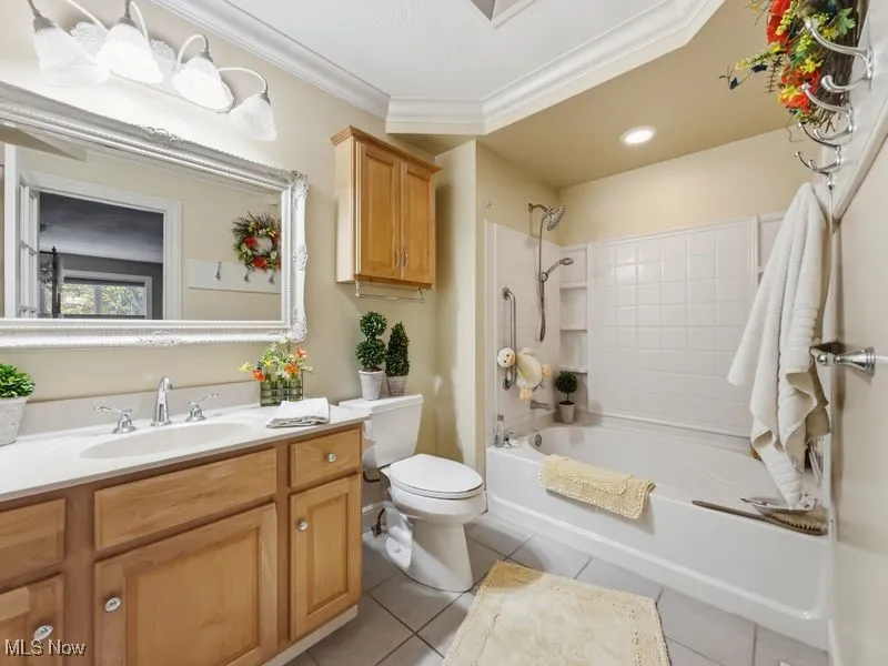 100 Clearwater Cove, Austintown, Ohio 44515,MLS Now Listing ID