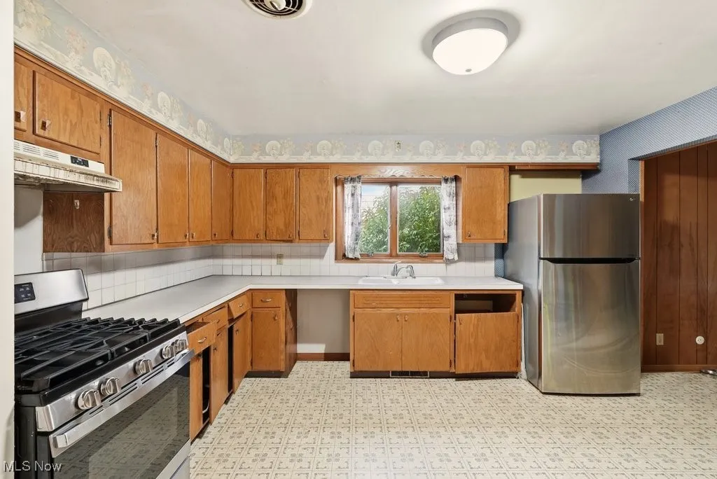 462 Pickwick Lane, Tallmadge, Ohio 44278,MLS Now Listing ID