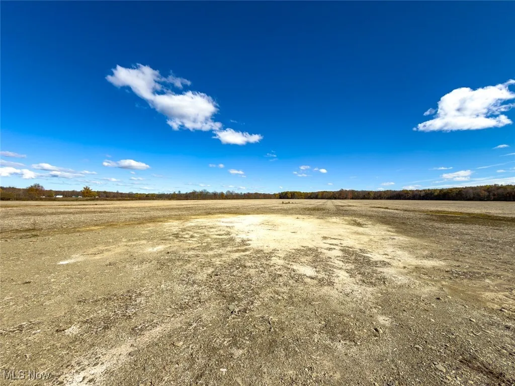View of yard with a view of countryside